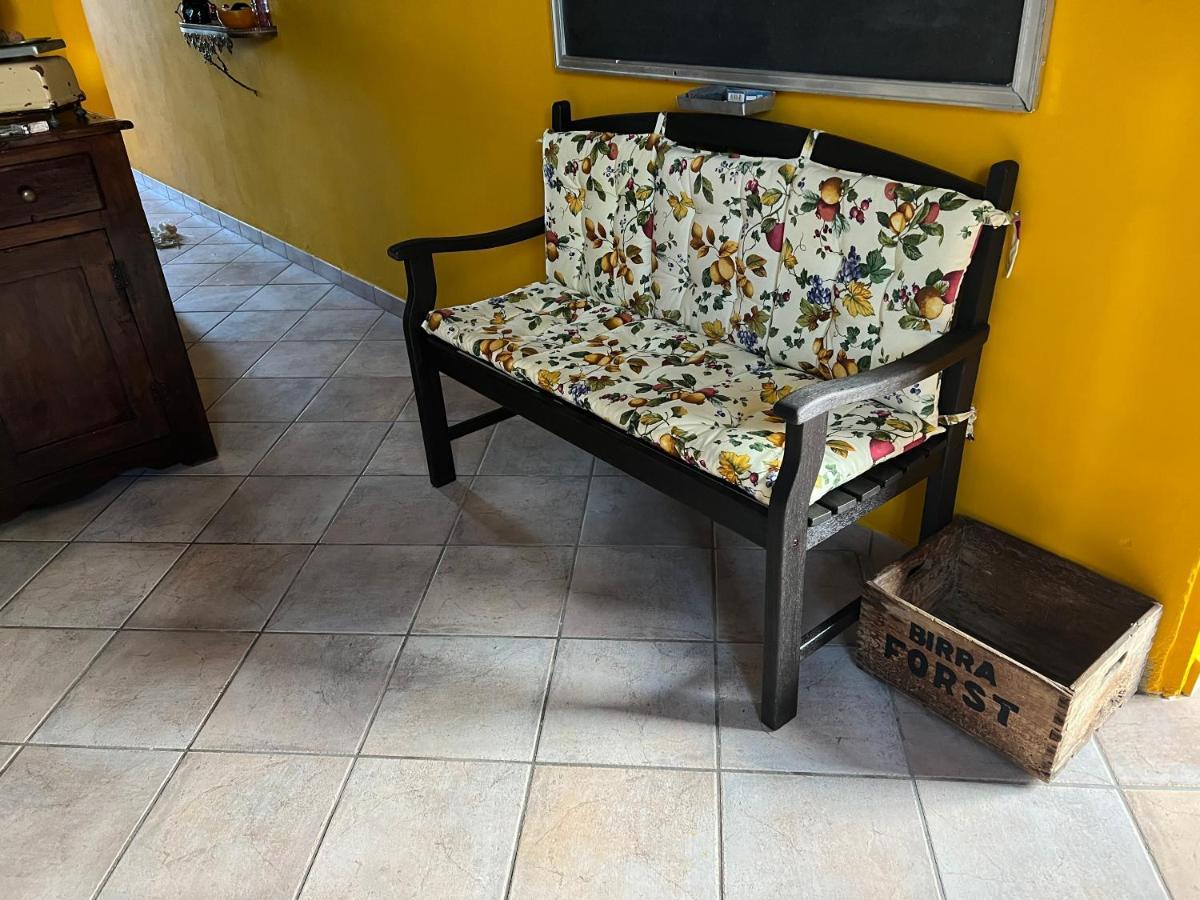 La Frasca Bed & Breakfast Coltaro Luaran gambar