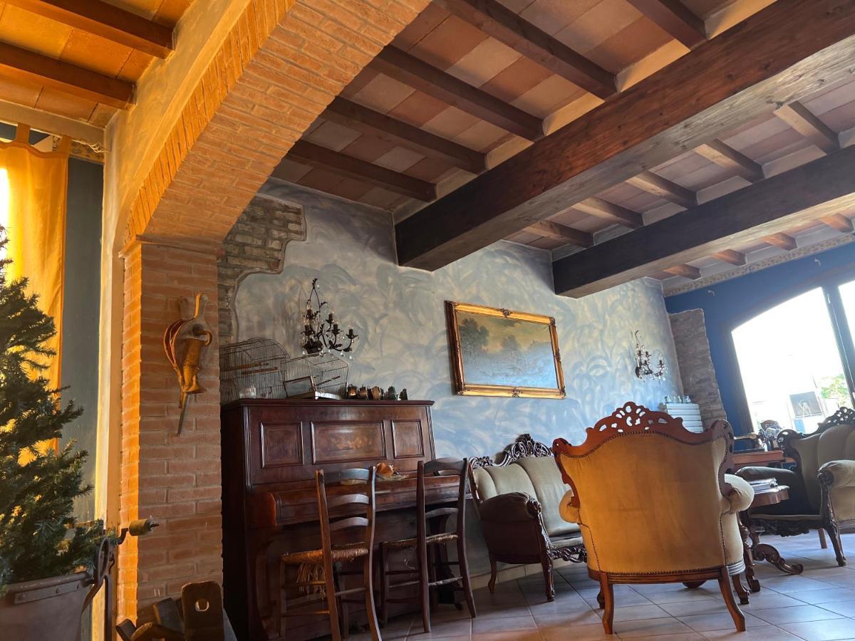 La Frasca Bed & Breakfast Coltaro Luaran gambar